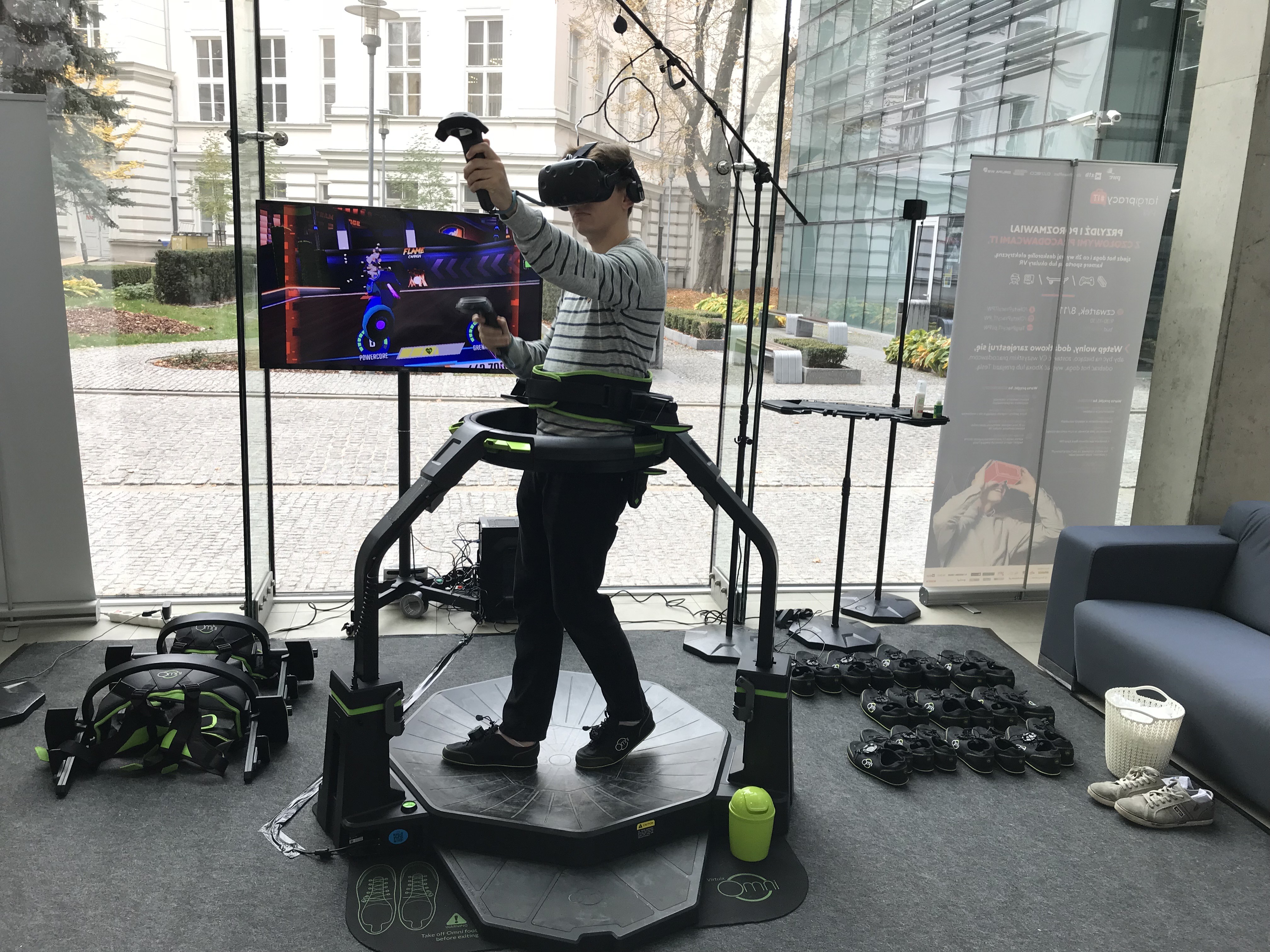Virtuix Omni wynajem - atrakcje VR na event