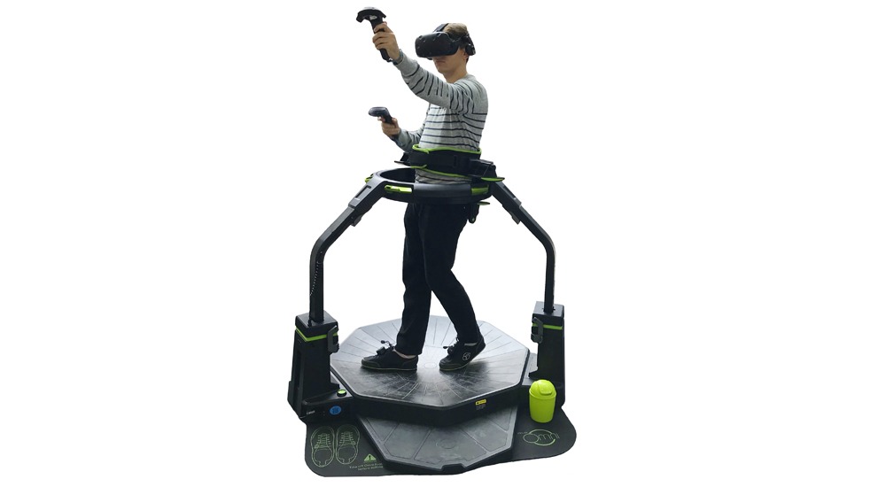 Beżnia-VR-Virtuix-Omni-kwadrat Beżnia-VR-Virtuix-Omni-kwadrat