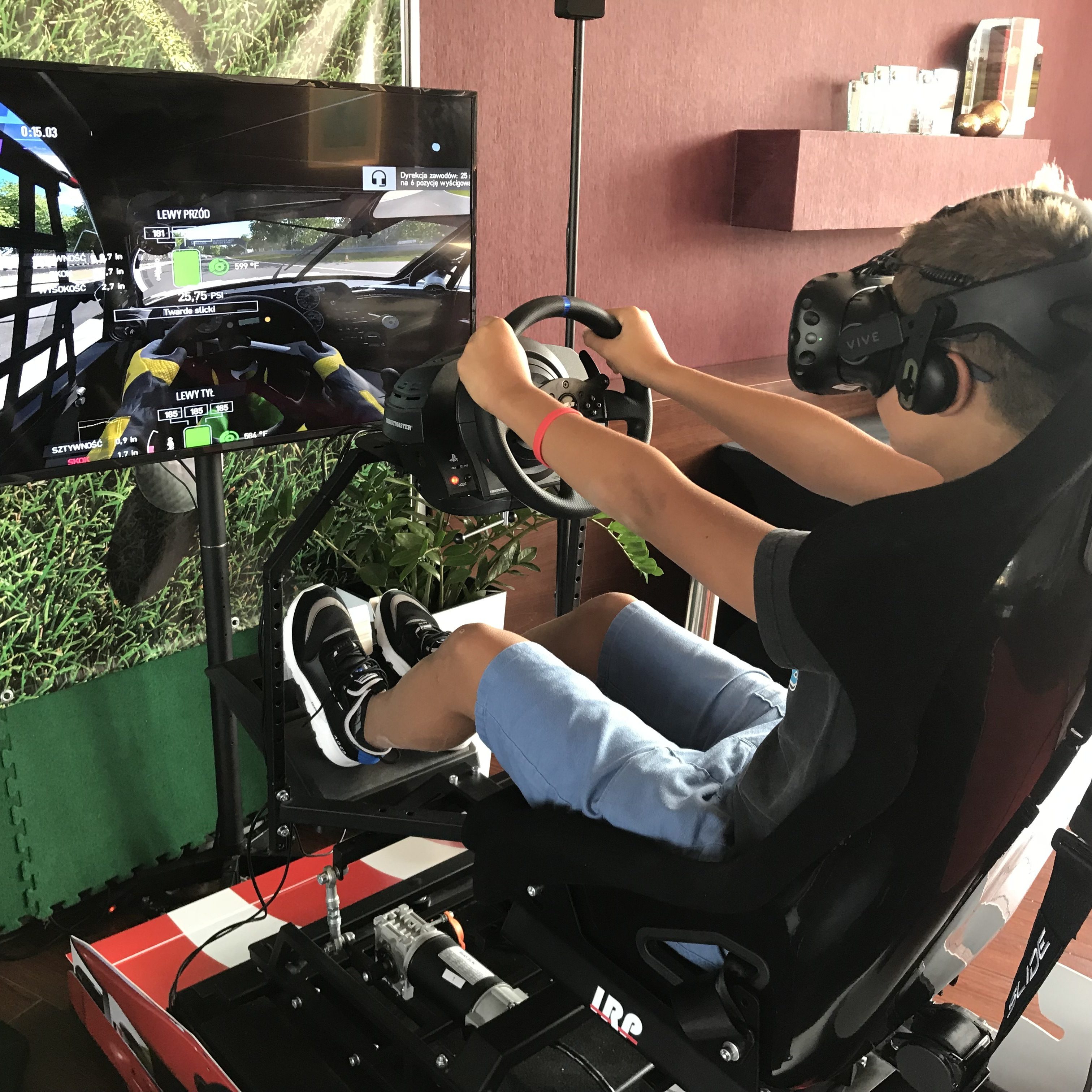 Ruchomy symulator rajdowy VR 3DOF na wynajem Ruchomy symulator rajdowy VR 3DOF na wynajem