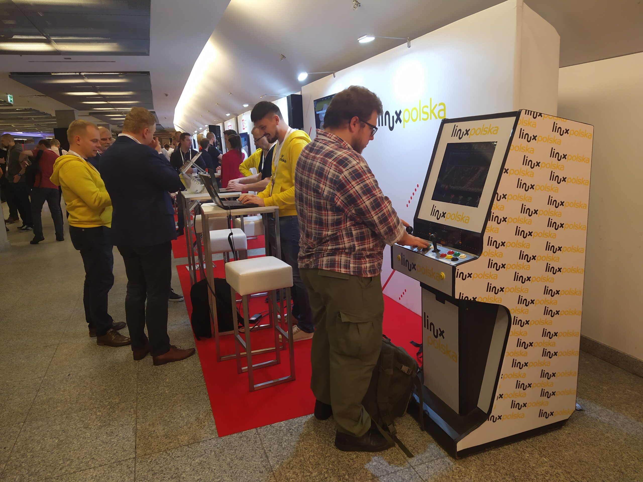 You are currently viewing Atrakcje retro- automat z&nbsp;grami arcade
