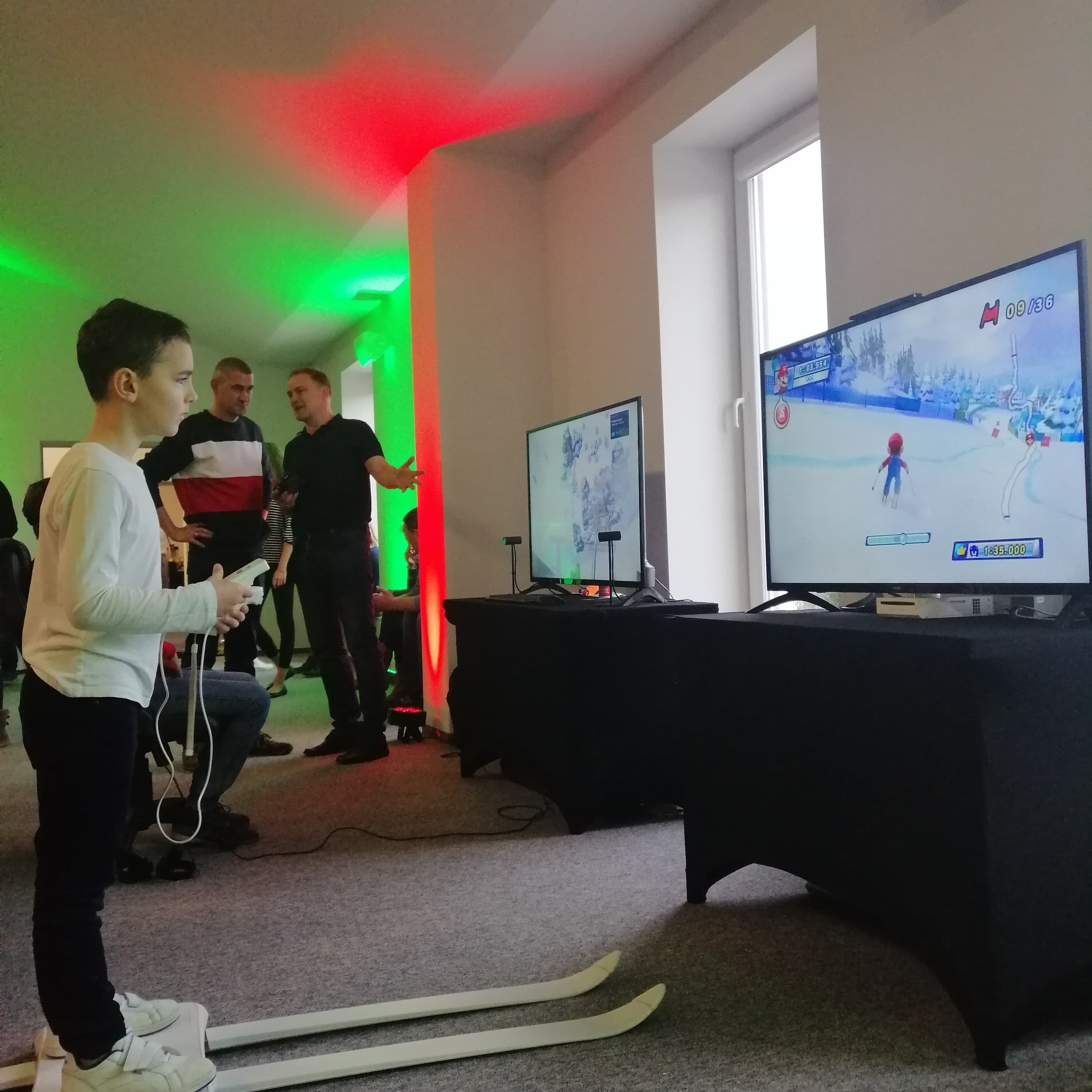 Symulator nart – atrakcje na wynajem Symulator nart - atrakcje na wynajem