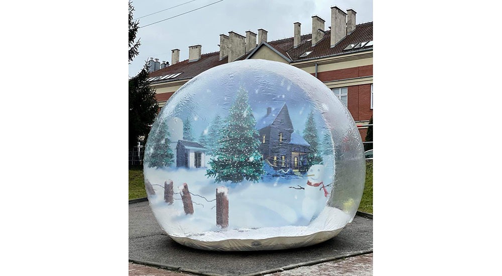 Dmuchana śnieżna kula snow globe wynajem Dmuchana śnieżna kula snow globe wynajem