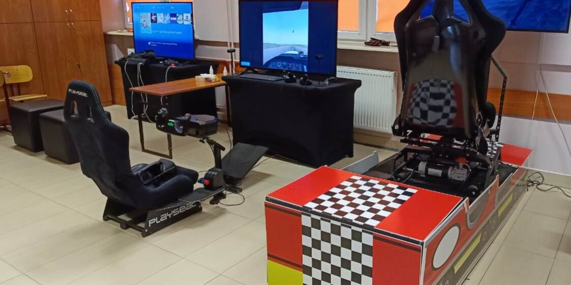 Symulator VR atrakcja na event Symulator VR atrakcja na event