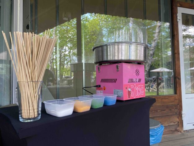 Wata cukrowa, popcorn i nachosy na imprezę