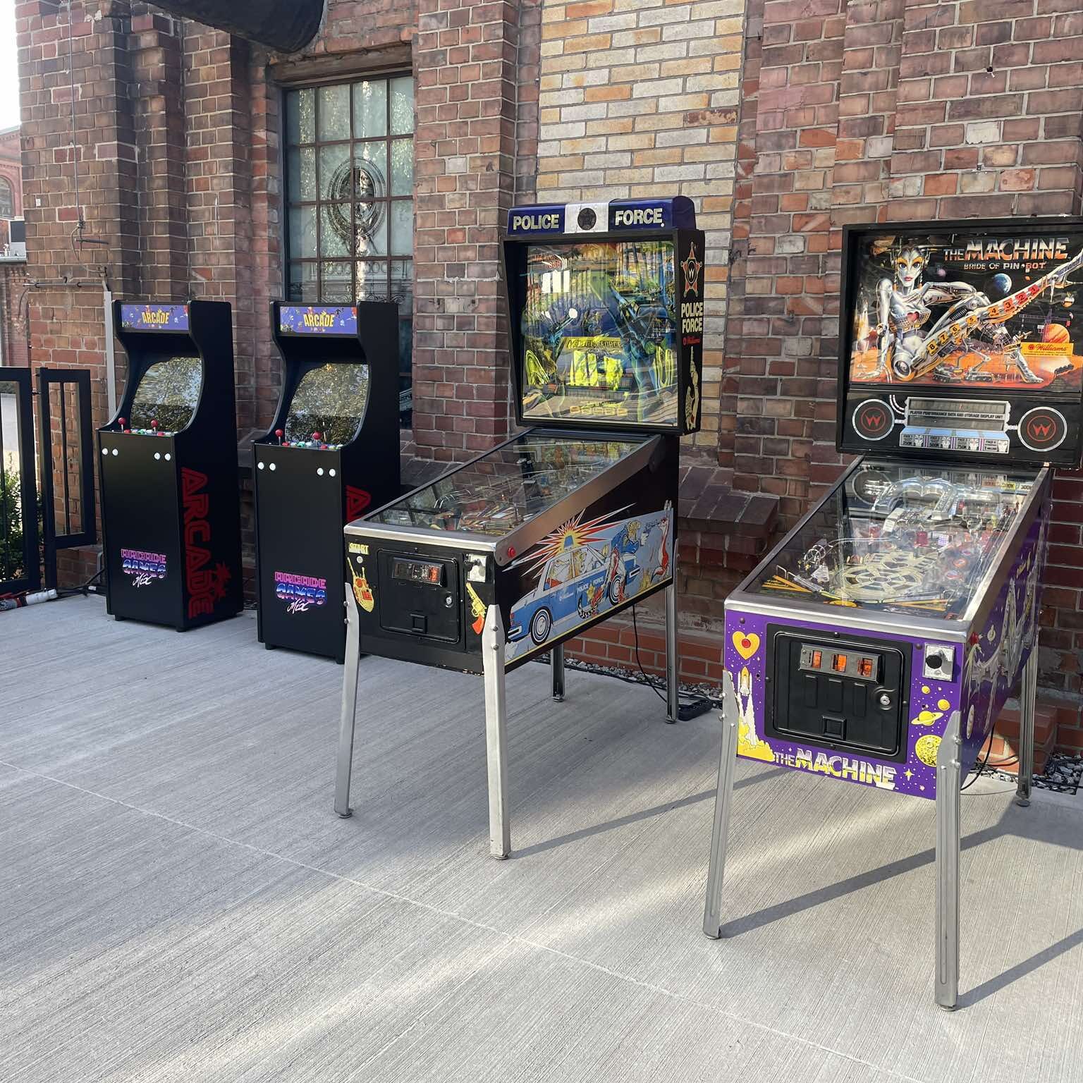 Atrakcje w stylu lat 80tych do wynajęcia