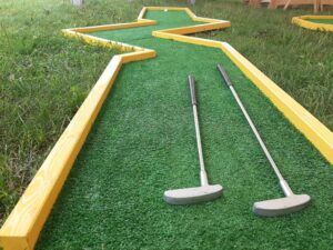 Mini golf wynajem na event. Sportowe atrakcje do wynajęcia
