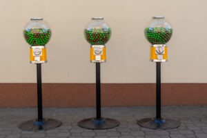 Автомат з кульками