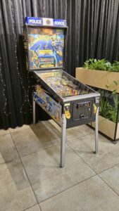 Retro pinball do wynajęcia. flipper do wynajęcia