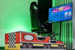 Symulator rollercoaster VR na wynajem. kolejka górska VR wynajem