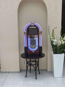 Szafa grająca wynajem