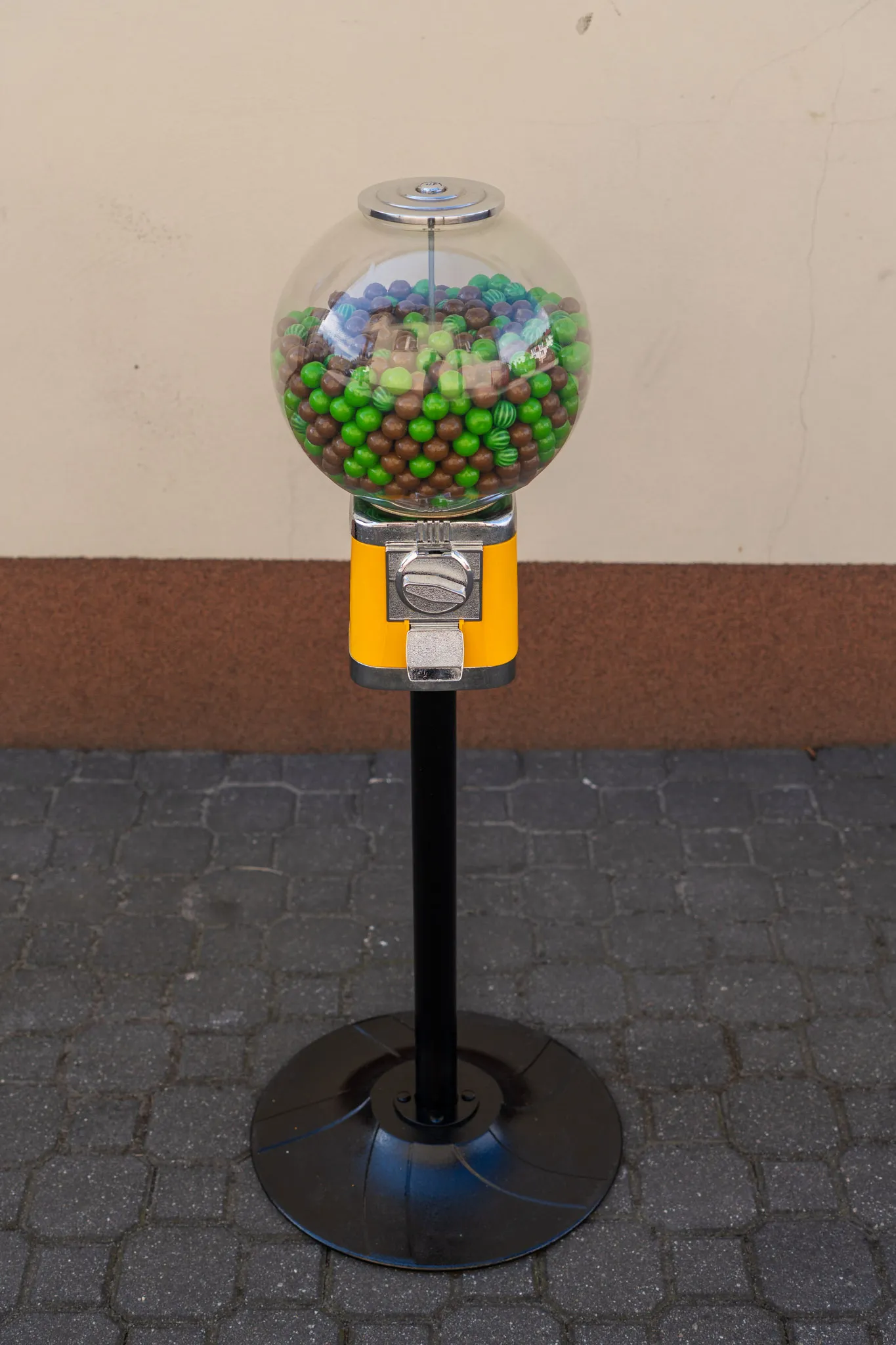 Automat z kulkami do wynajęcia na targi i eventy promocyjne